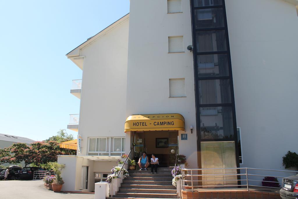Hotel Arco Iris Вильянуэва-де-Ароса Экстерьер фото